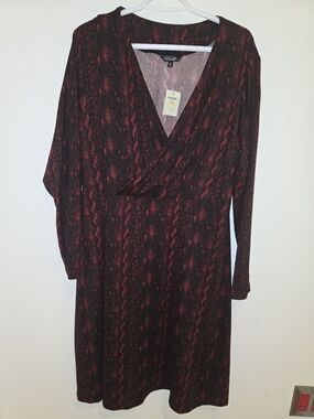 George Long Sleeve Wrap Dress in Red and Black Snake-Print